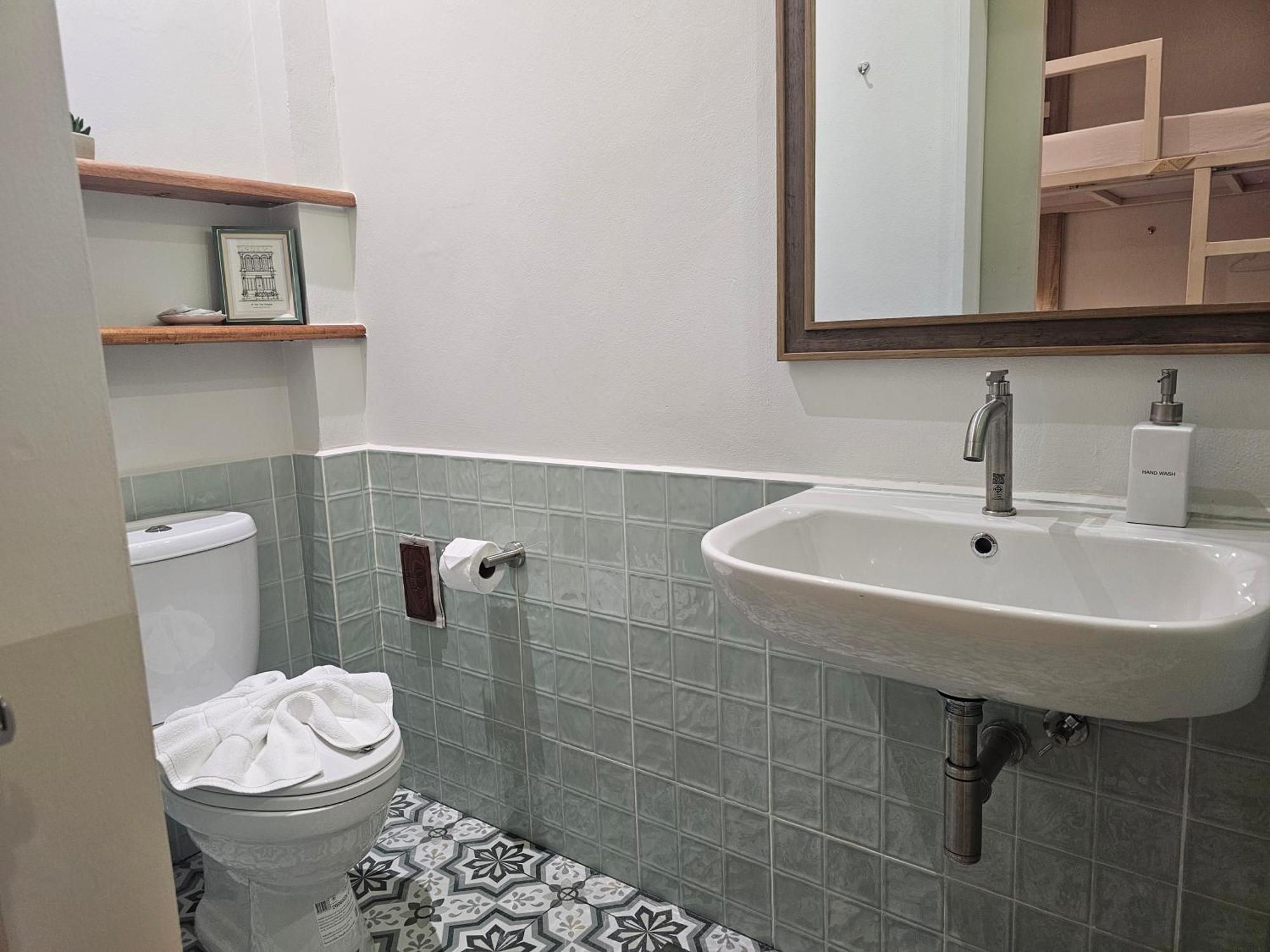 A Day Inn Ranong Hostel Exterior photo